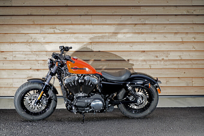 Harley-Davidson xl1200x エンジンガード　スポーツスター
